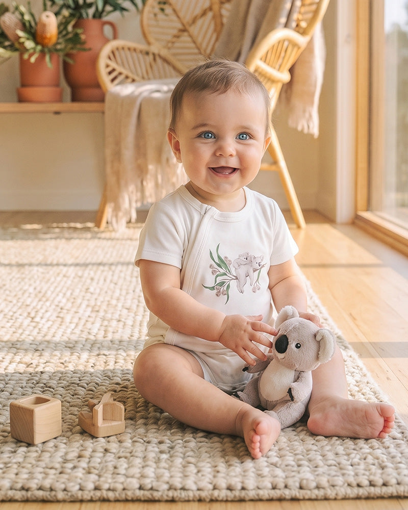 Fox & Finch TAYLOR ORGANIC SS KOALA ZIP ROMPER in Single