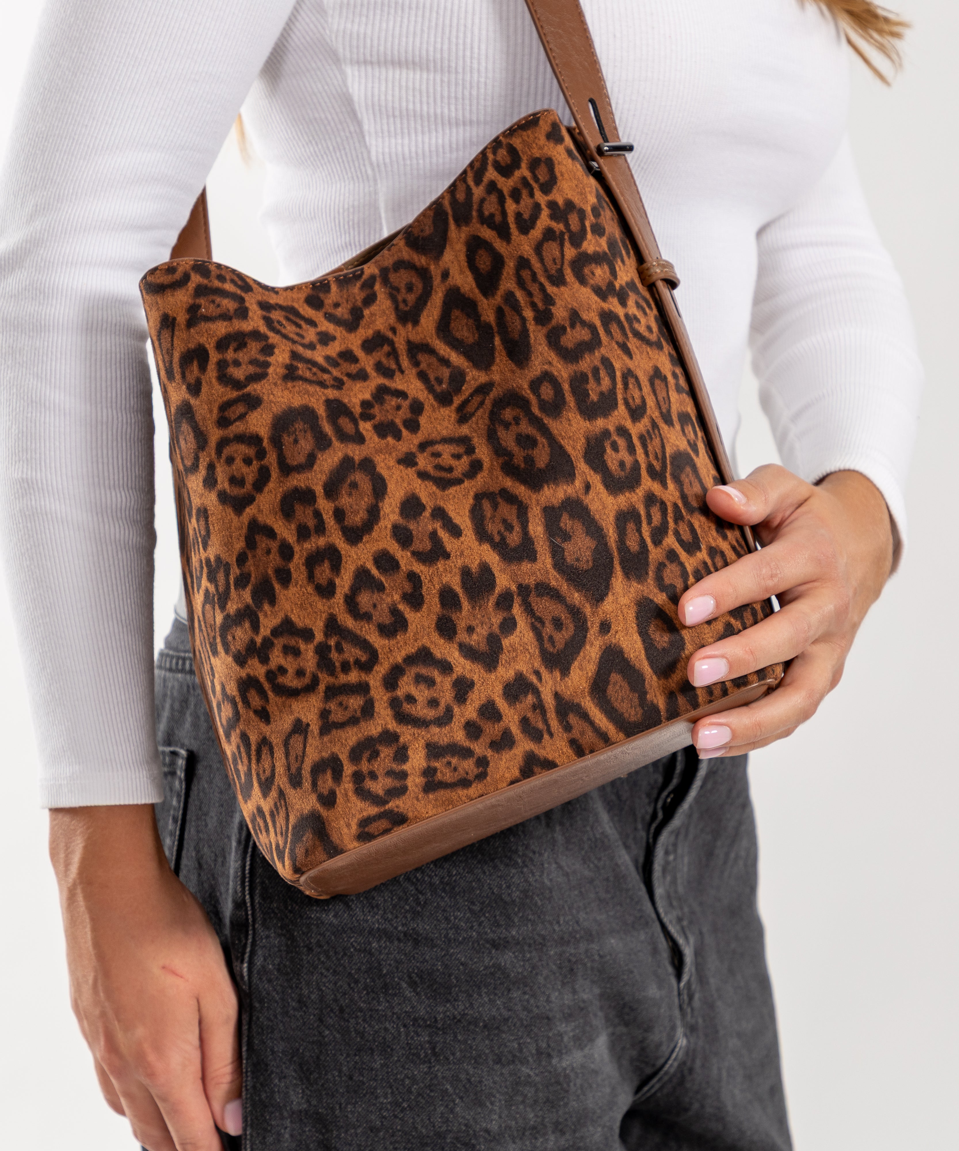 Sassy Duck Emma Shoulder Bag Cheetah