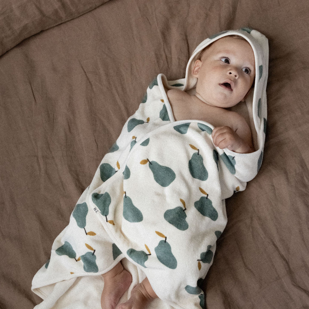 Nature Baby ORGANIC COTTON HOODED TOWEL in Pear Print