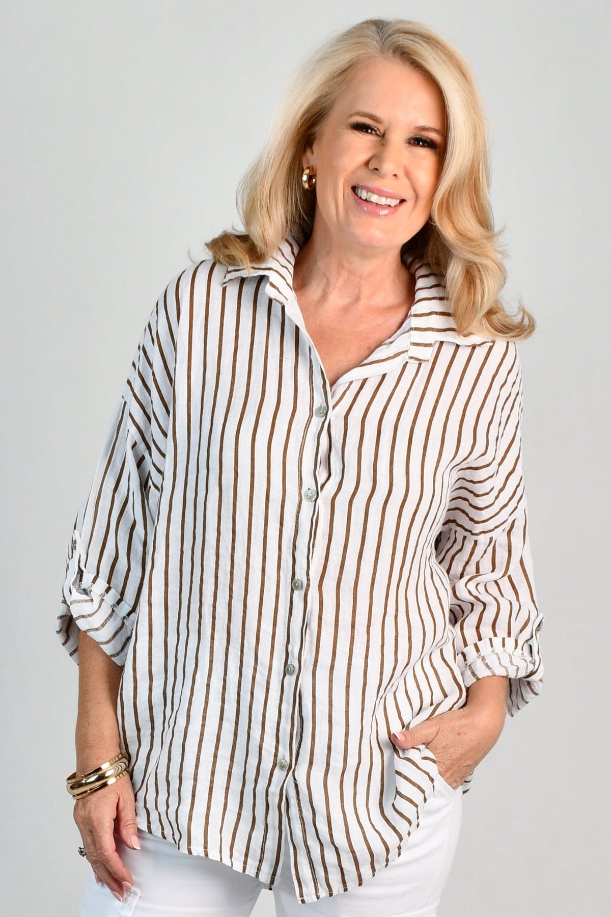 La Sofia VLST650 (26C662) -  SERENA BUTTON LINEN SHIRT - MOCHA STRIPE in Mocha Stripe