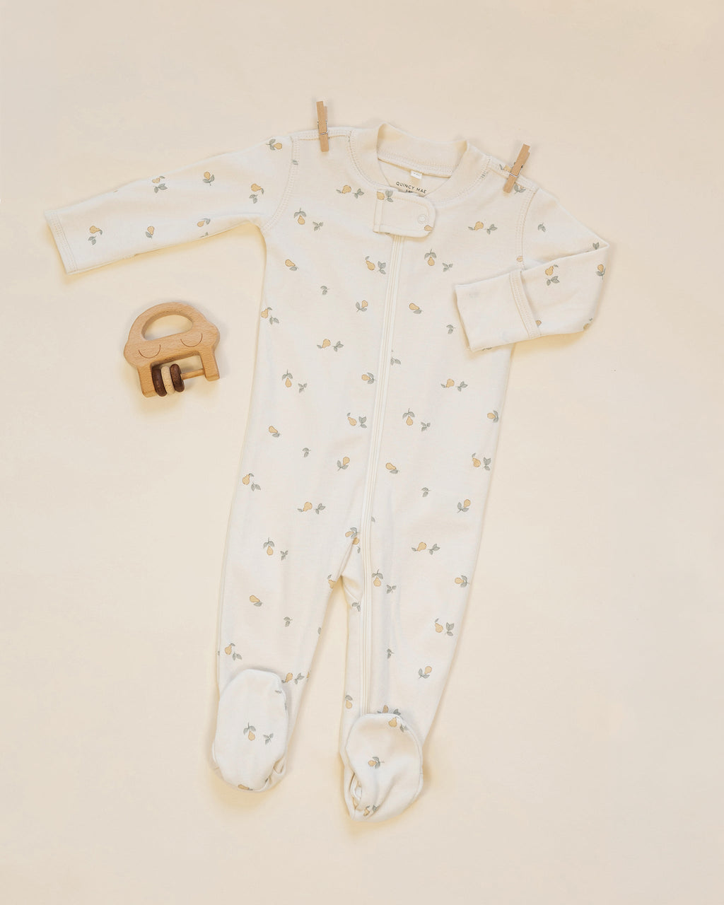 Quincy Mae Zip Long Sleeve Sleeper Footie Pears in NATURAL