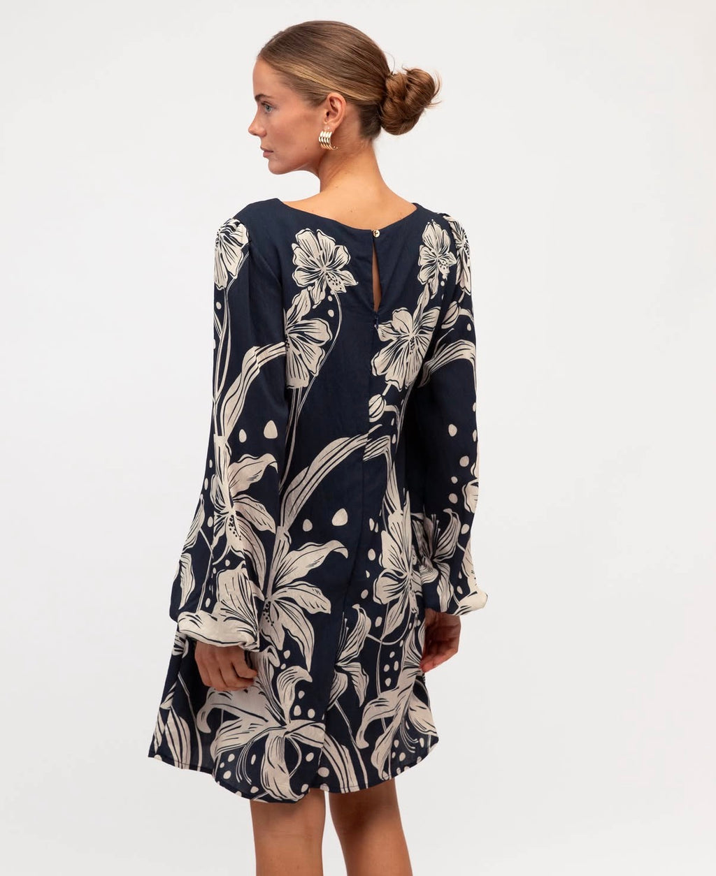 White Closet - Velvet Petals Dress