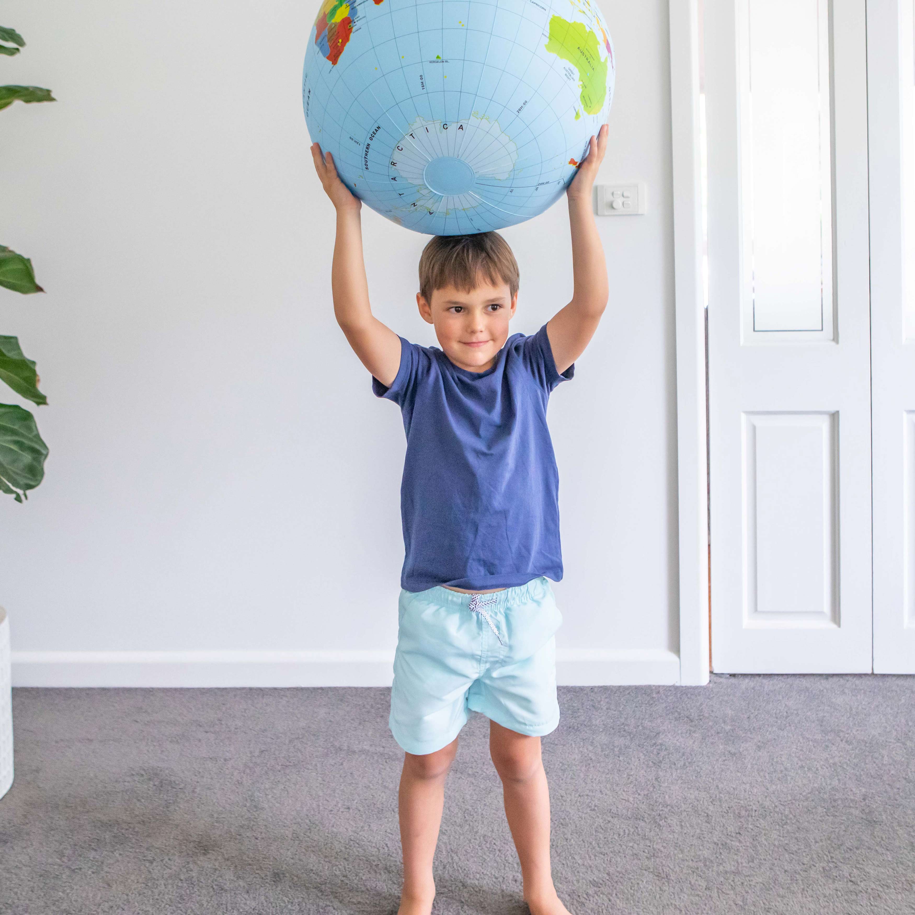 Tiger Tribe World Globe - Countries & Cities - 50cm in Single