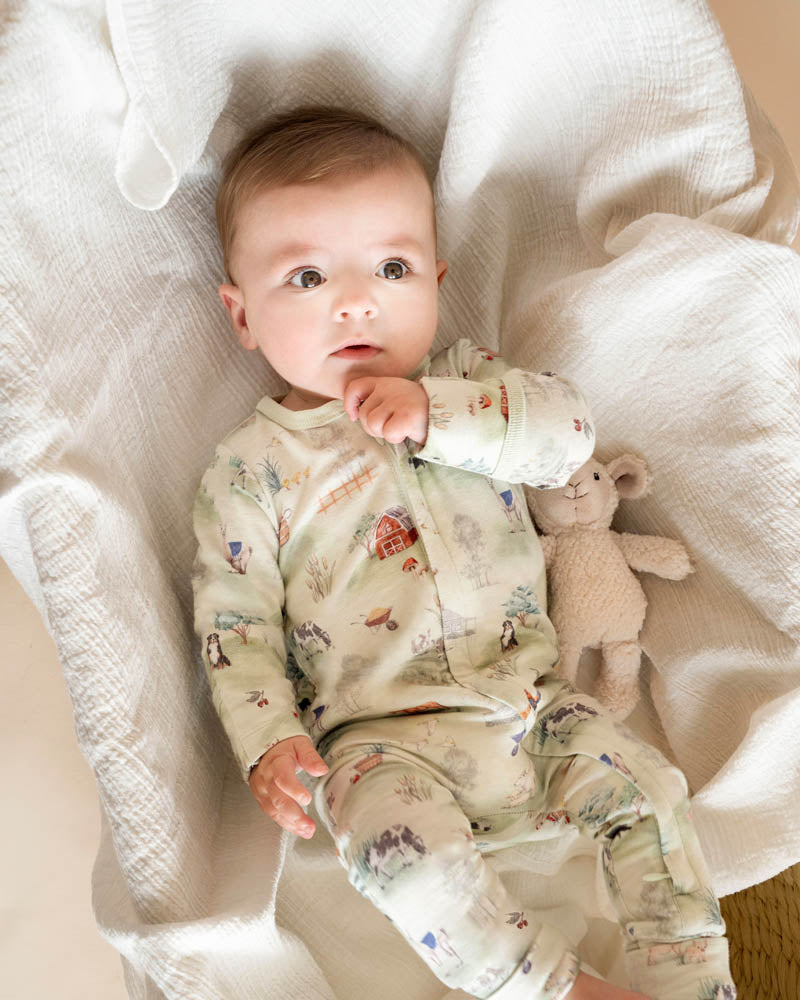 Bébé by Minihaha Hunter Organic Ls Zipsuit in GREEN