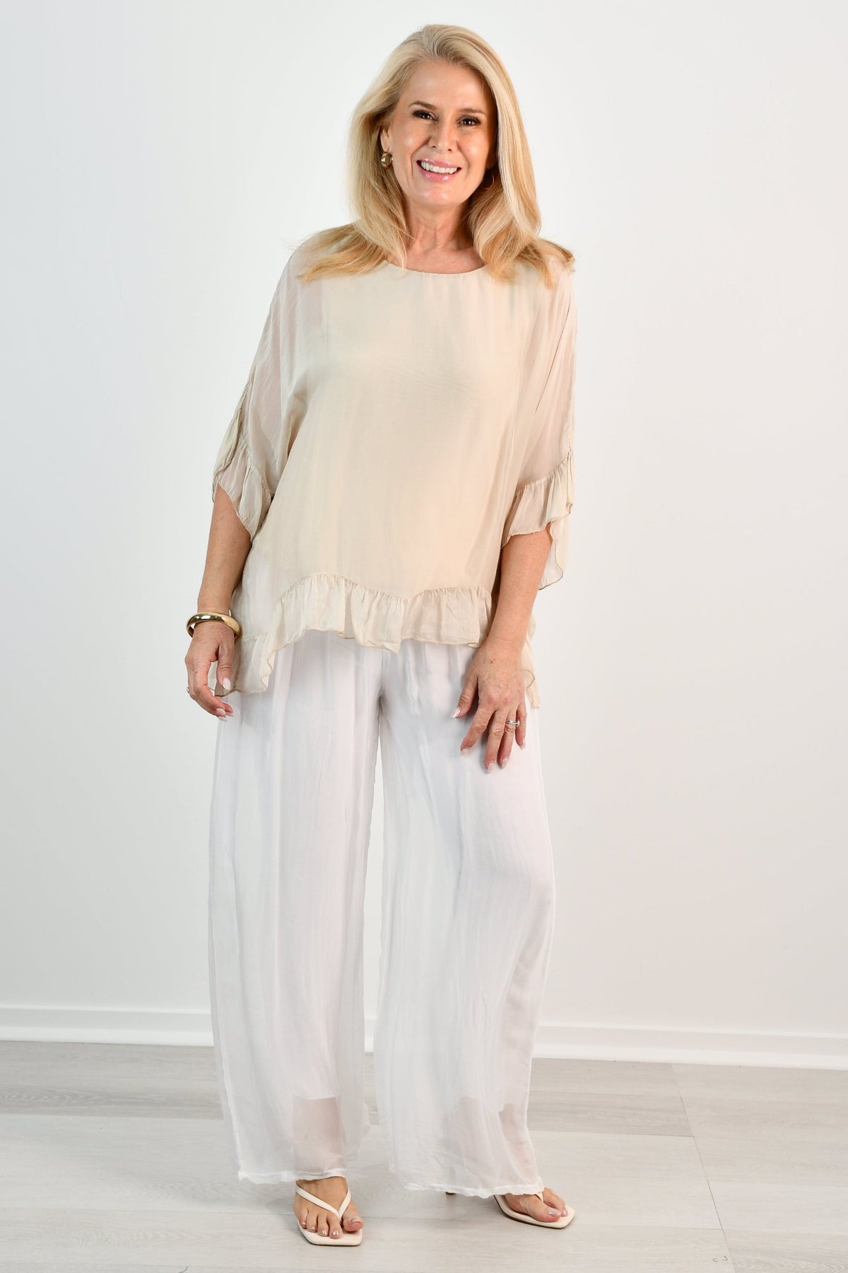 La Sofia VLST720 (64296) - GISELLA SILK TOP - CHAMPAGNE in Champagne