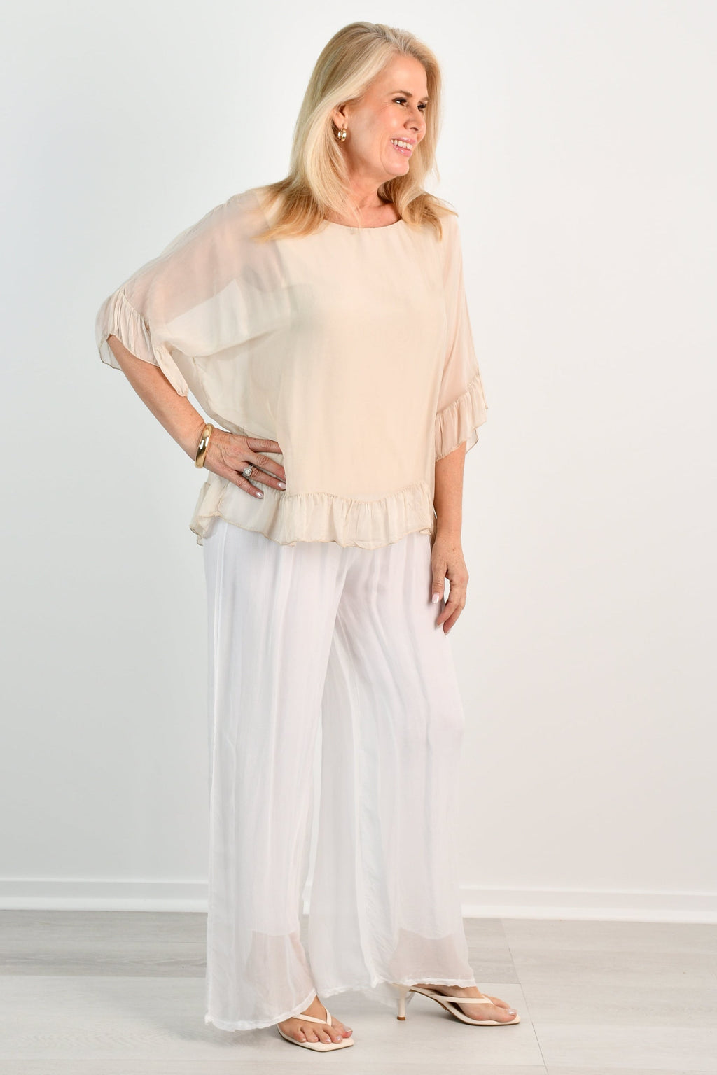 La Sofia VLST720 (64296) - GISELLA SILK TOP - CHAMPAGNE in Champagne