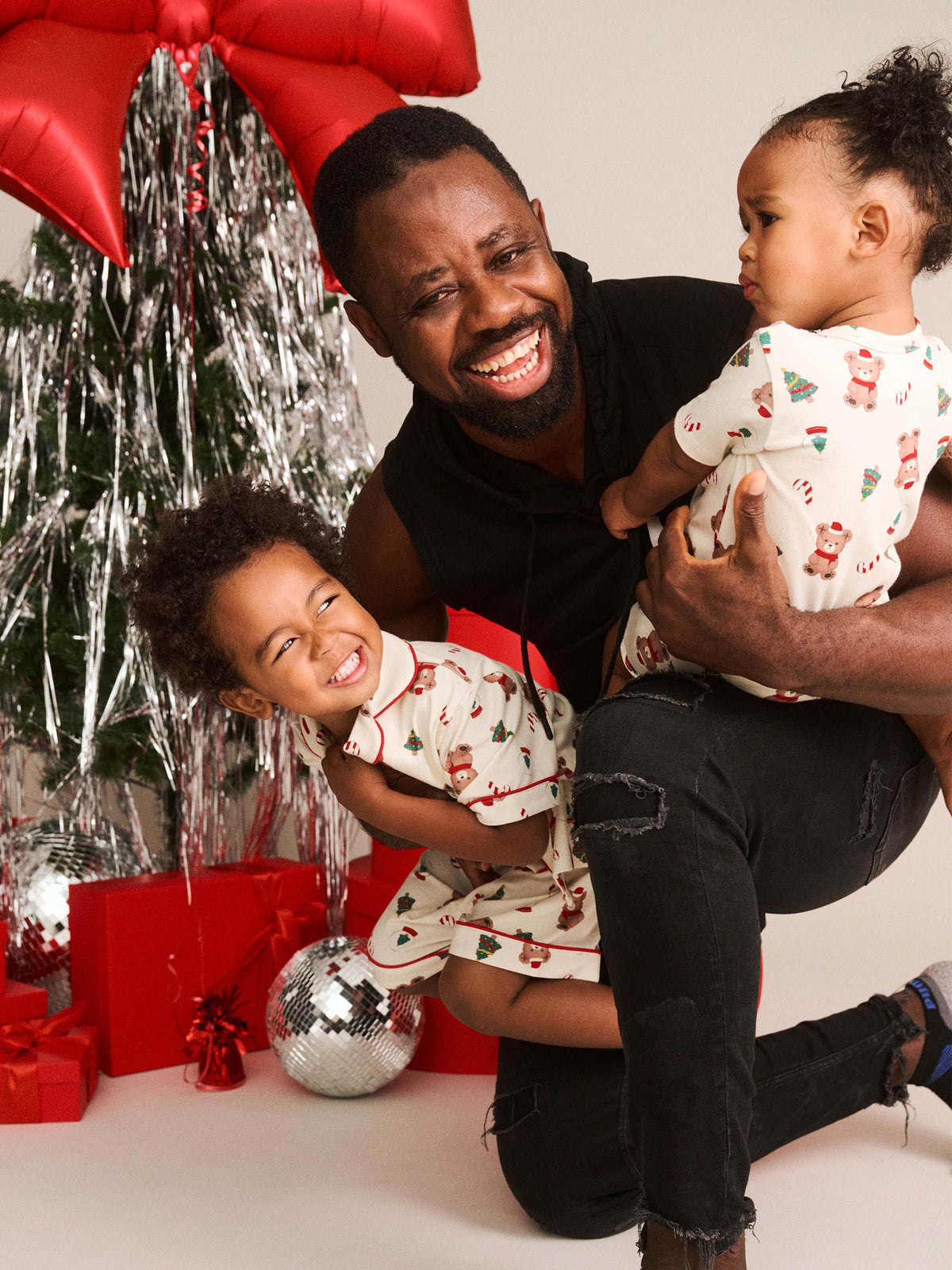 HUXBABY FESTIVE HUX ZIP ROMPER in EGGNOG