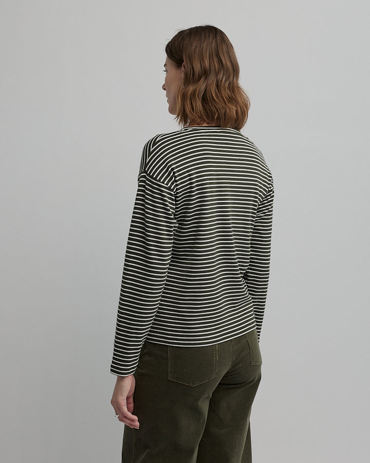 Yarra Trail Division Tee in LODEN/ECRU