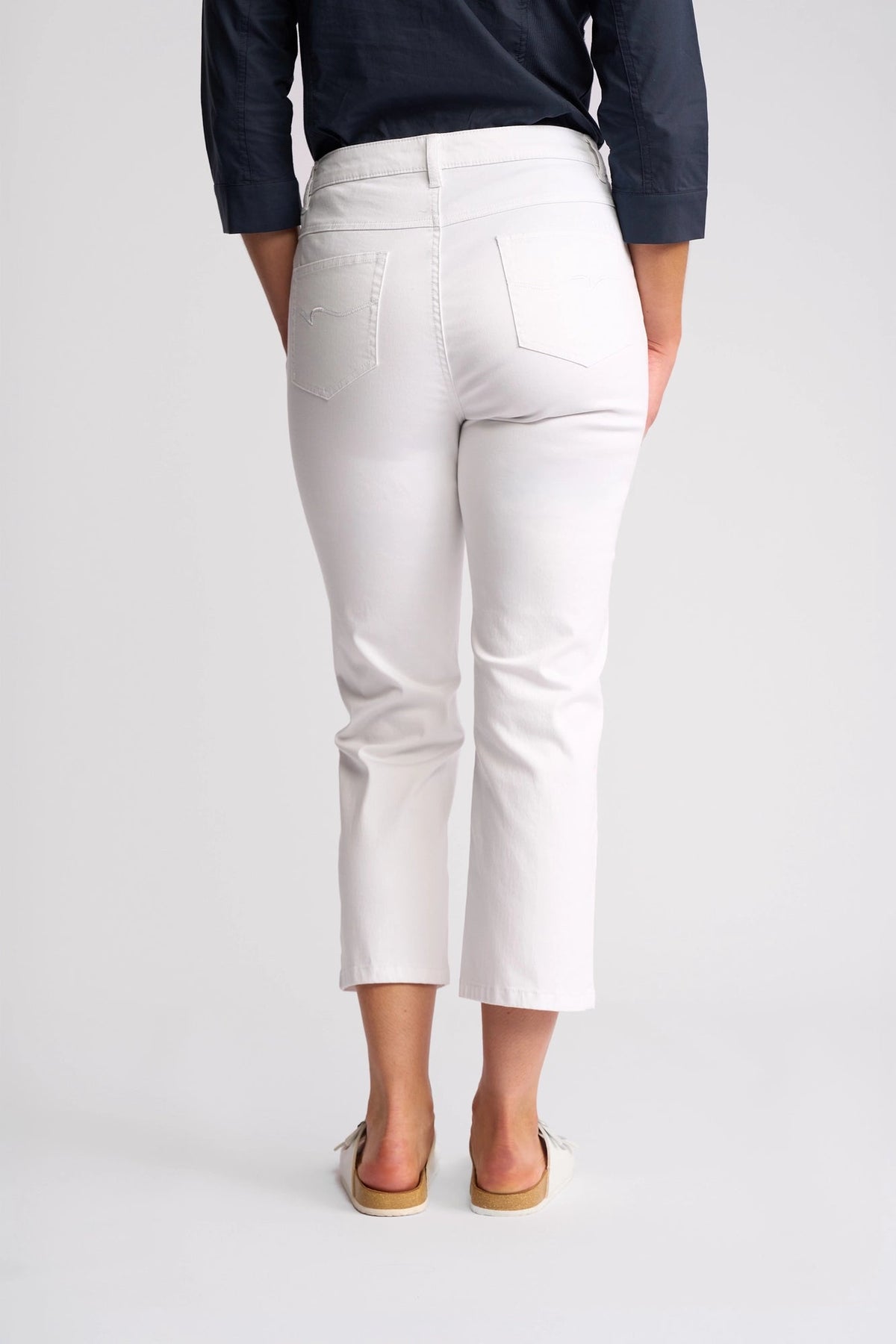 Vassalli Arrival Pant - White in White