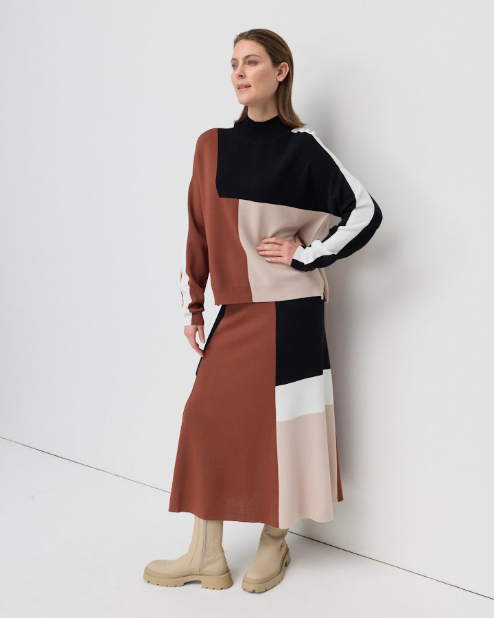 Yarra Trail Earth Tones Knit Skirt in CHESTNUT