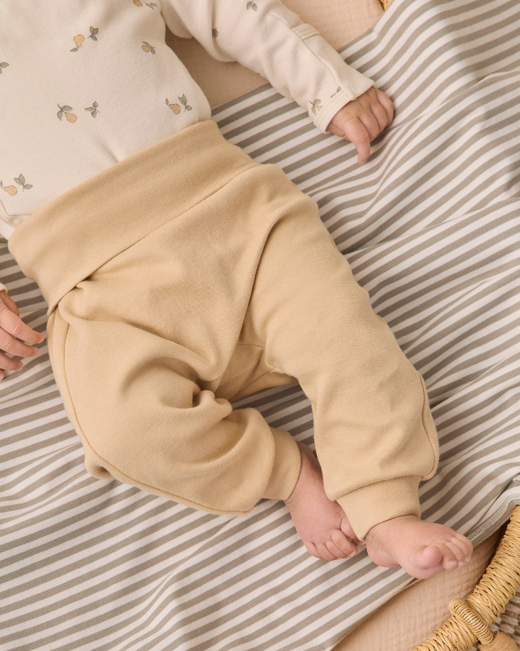 Quincy Mae Side Snap Bodysuit + Pant Set Pears in BUTTERSCOTCH