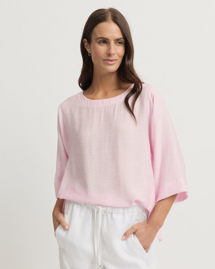 Yarra Trail Skye Top in SHELL 2