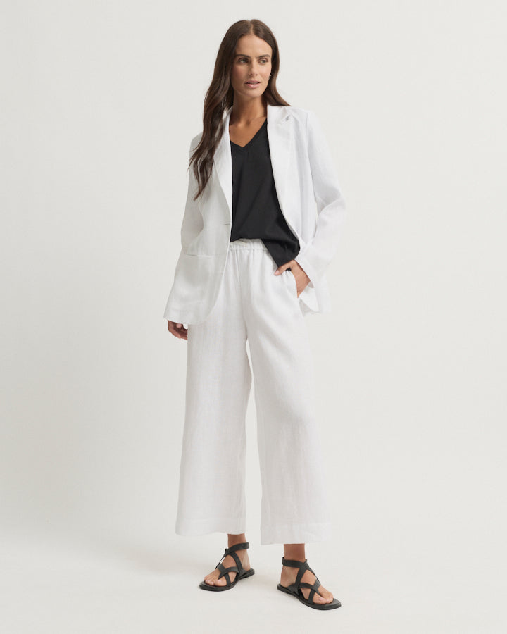 Yarra Trail Tirari Slim Pant in WHITE