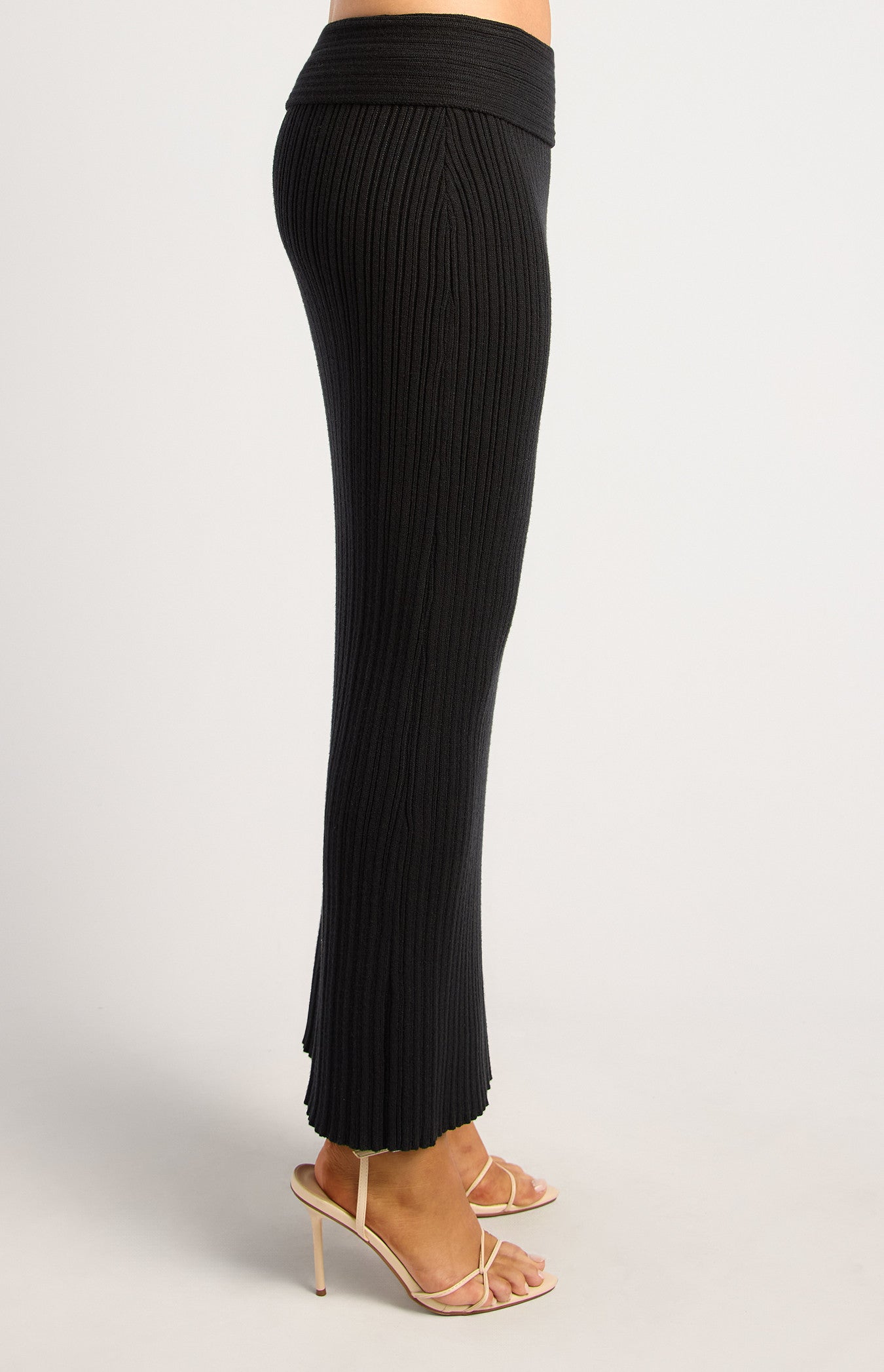 Style State - Textured Rib Rolled Waistband Knit Maxi Skirt (WKN886)